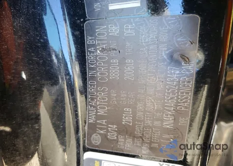 2014 Kia Forte Lx z USA, uszkodzony, nr VIN KNAFK4A65E5243437